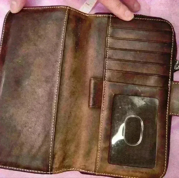 DONNEY AND  BOURKE wallet - Picture 3 of 6